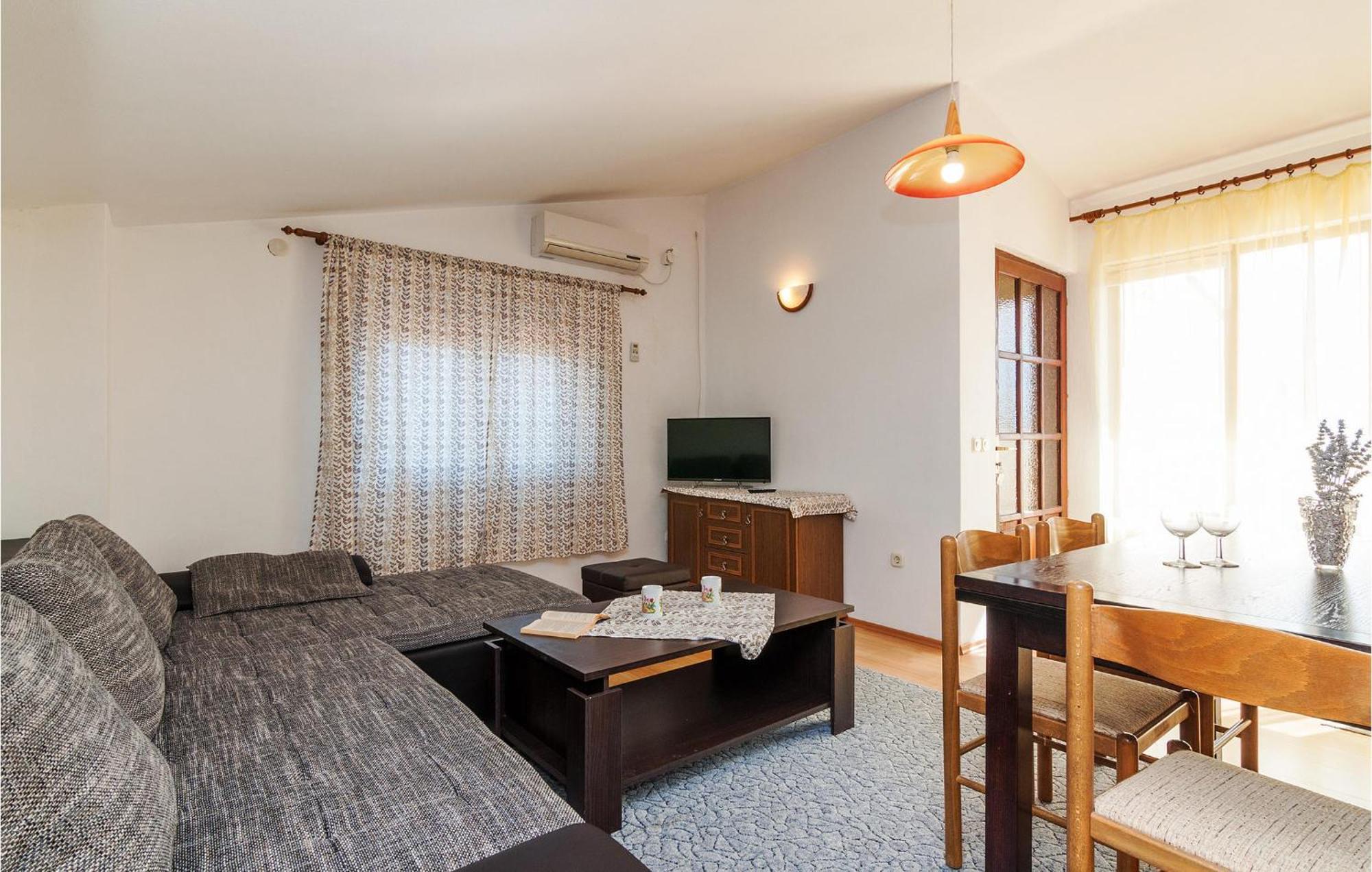 Stunning Apartment In Sv,Filip I Jakov Sveti Filip i Jakov Esterno foto